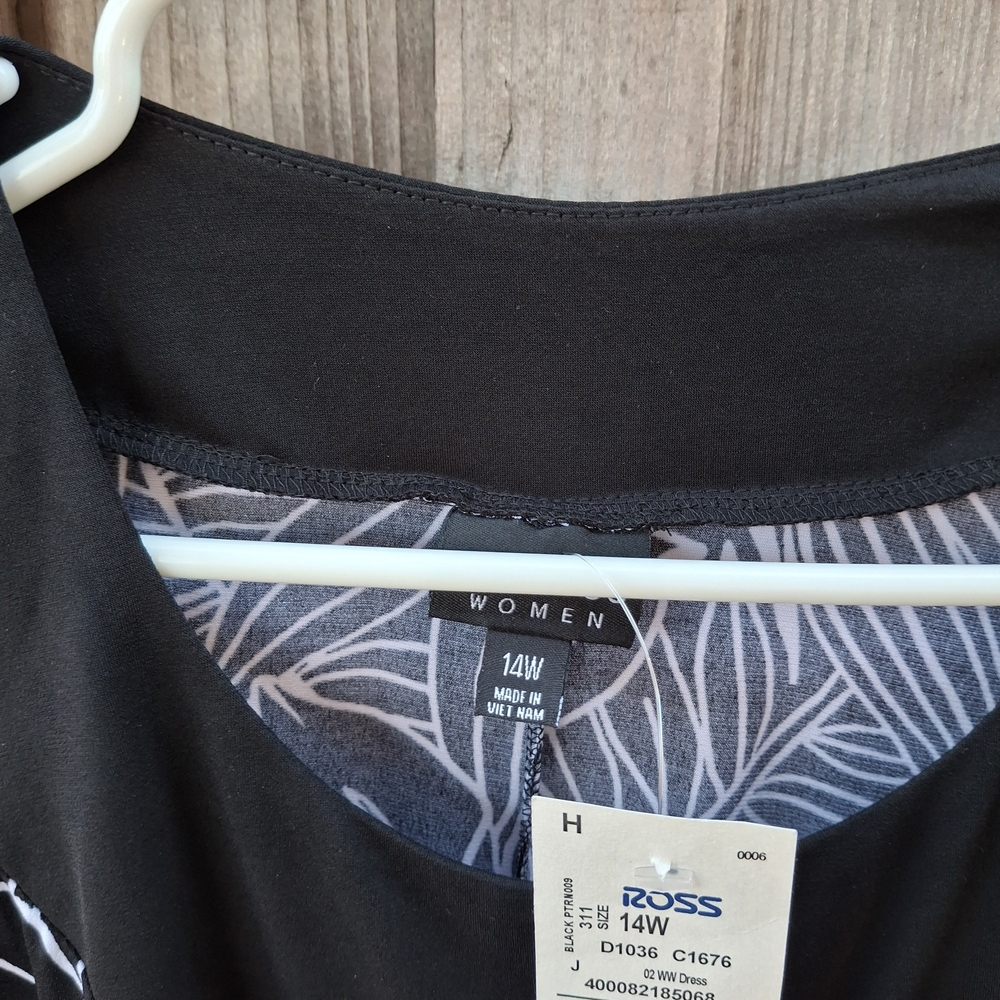 Elegant Black Midi Dress